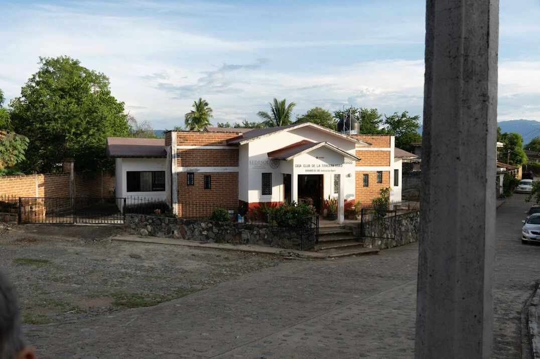 senior community neighborhood