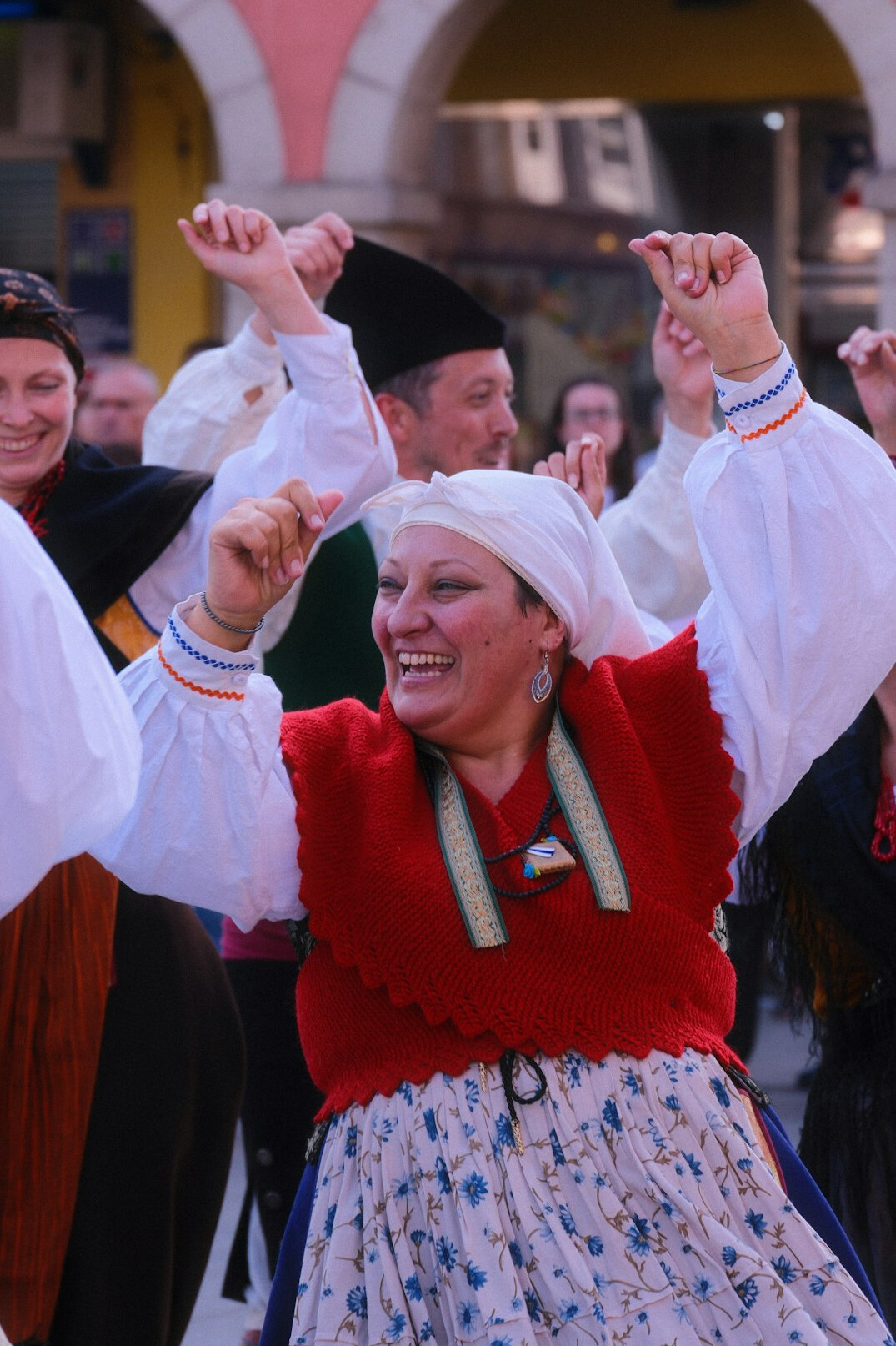 seniors at neighborhood festival
